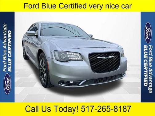 2018 Chrysler 300 S