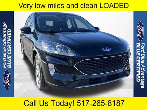 2022 Ford Escape Titanium