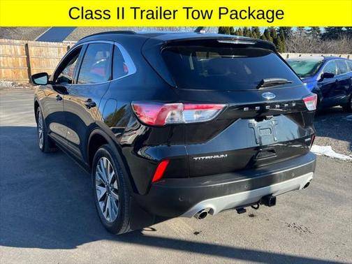 2022 Ford Escape Titanium