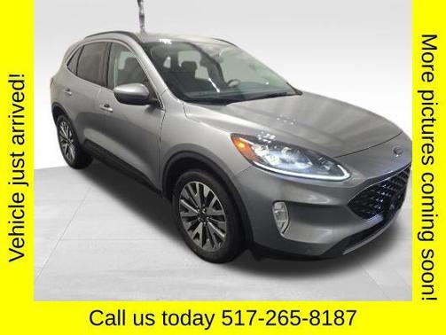 2022 Ford Escape Titanium