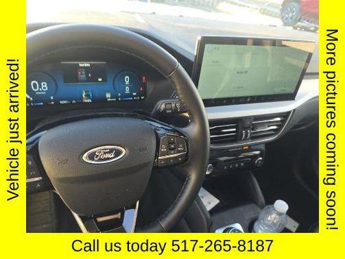 2025 Ford Escape Platinum