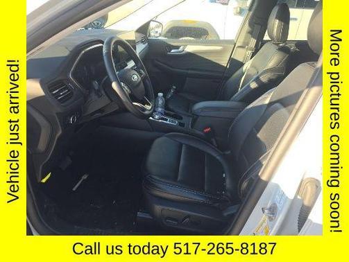 2025 Ford Escape Platinum