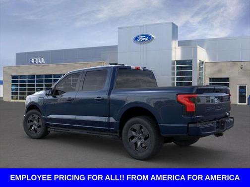 2025 Ford F-150 Lightning Flash