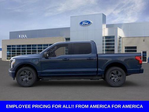 2025 Ford F-150 Lightning Flash