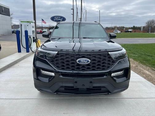 2022 Ford Explorer ST-Line