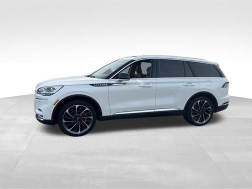2022 Lincoln Aviator Reserve AWD