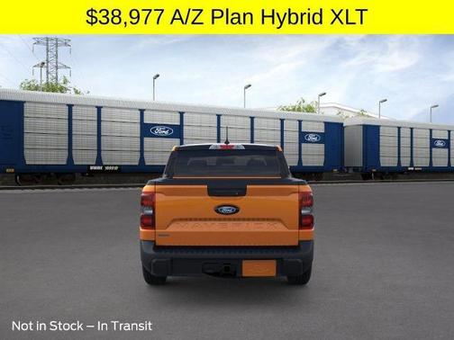 Orange Fury Metallic Tri-Coat 2026 Ford Maverick XLT