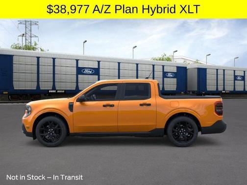 Orange Fury Metallic Tri-Coat 2026 Ford Maverick XLT