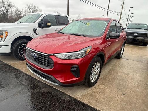 Rapid Red Metallic Tinted Clearcoat 2023 Ford Escape ST-Line Select