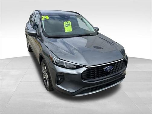 2024 Ford Escape Platinum