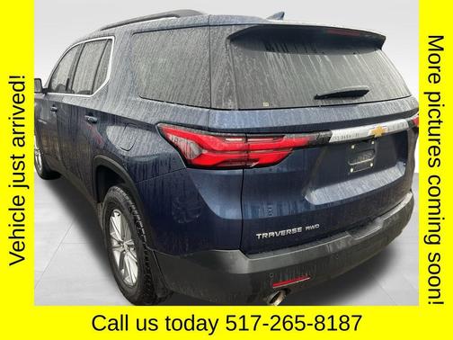 2023 Chevrolet Traverse LT Cloth