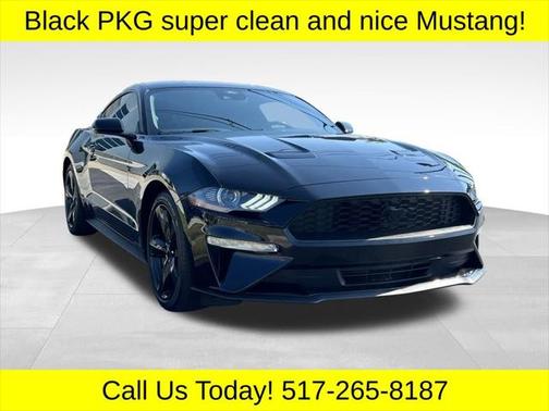 2022 Ford Mustang EcoBoost