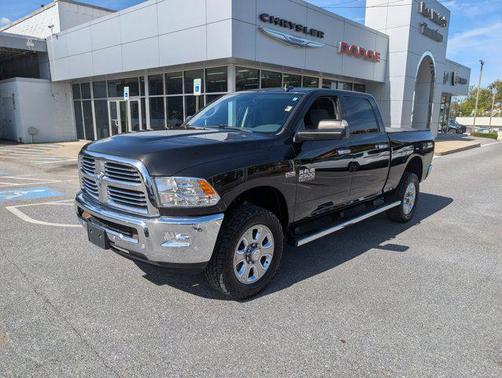 2018 RAM 2500 Big Horn Crew Cab 4x4 6'4' Box