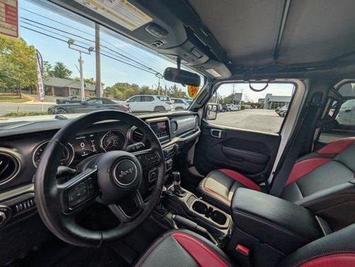 2021 Jeep Gladiator Willys 4x4