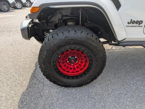 2021 Jeep Gladiator Willys 4x4
