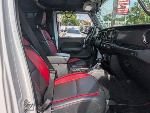 2021 Jeep Gladiator Willys 4x4