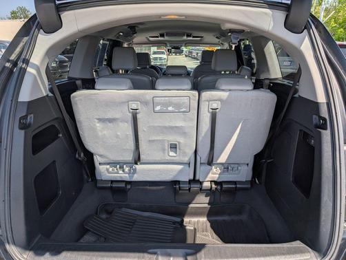 Crystal Black Pearl 2022 Honda Odyssey Touring