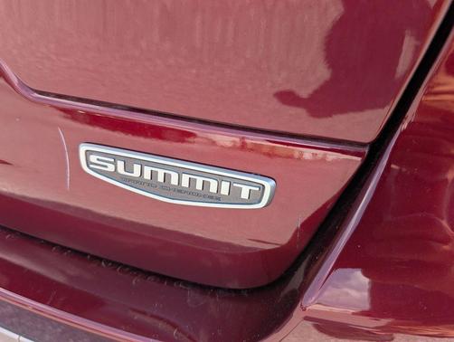 Velvet Red Pearlcoat 2026 Jeep Grand Cherokee Summit