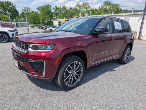 Velvet Red Pearlcoat 2026 Jeep Grand Cherokee Summit