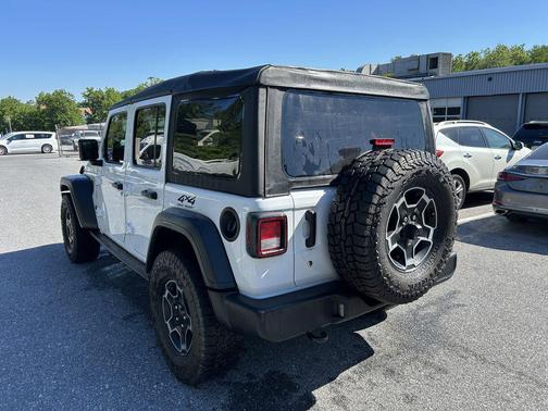 Bright White Clearcoat 2023 Jeep Wrangler Sport