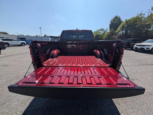 2026 RAM 1500 Warlock Crew Cab 4x4 5'7' Box