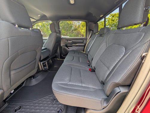 2026 RAM 1500 Warlock Crew Cab 4x4 5'7' Box