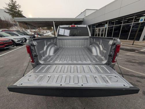 2024 RAM 1500 Big Horn/Lone Star