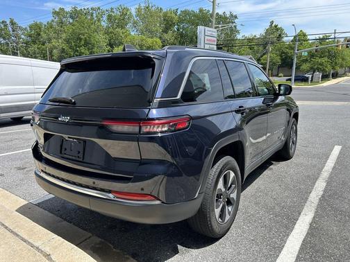Midnight Sky 2023 Jeep Grand Cherokee 4xe Base