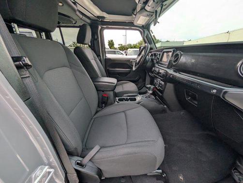 2021 Jeep Wrangler Unlimited Sport Altitude