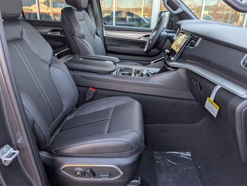 2026 Jeep Grand Wagoneer Limited Reserve 4x4