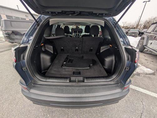 2020 Jeep Cherokee Latitude