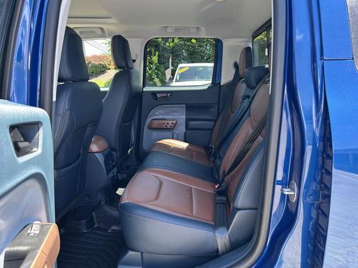 Atlas Blue Metallic 2023 Ford Maverick Lariat