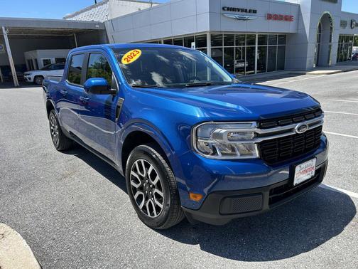 Atlas Blue Metallic 2023 Ford Maverick Lariat