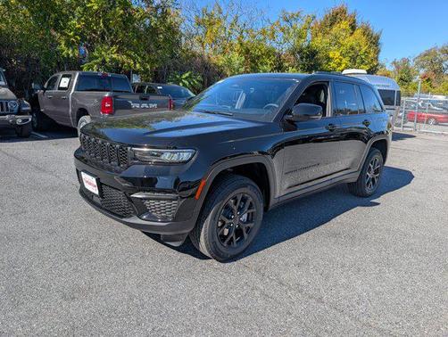 2025 Jeep Grand Cherokee Altitude