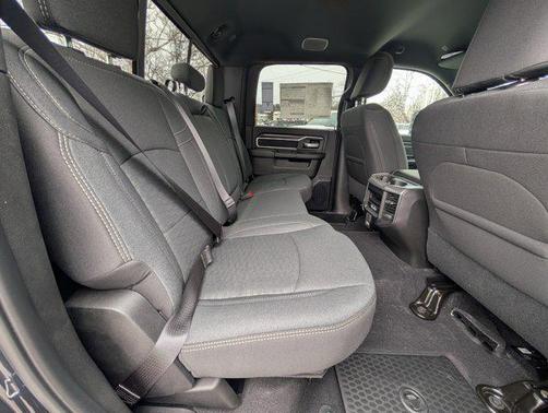 2026 RAM 2500 Big Horn Crew Cab 4x4 6'4' Box