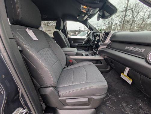 2026 RAM 2500 Big Horn Crew Cab 4x4 6'4' Box