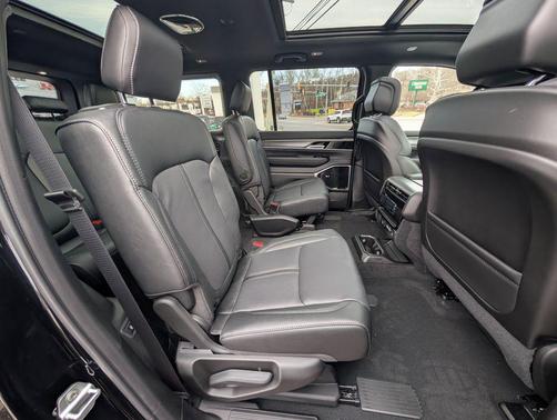 2026 Jeep Grand Wagoneer Limited Altitude 4x4