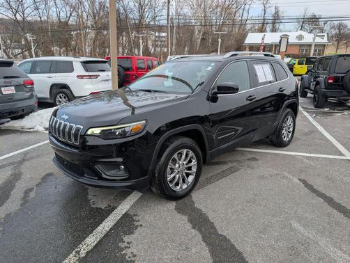 2021 Jeep Cherokee Latitude Lux