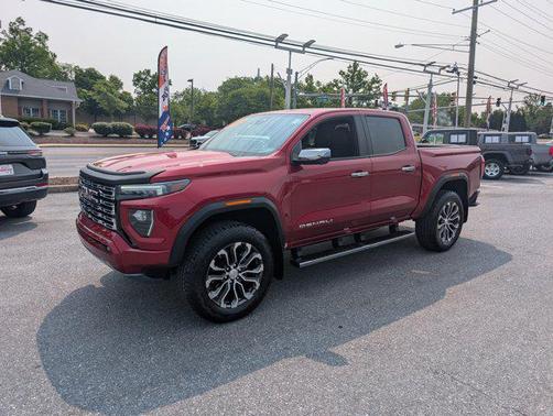 2024 GMC Canyon Denali