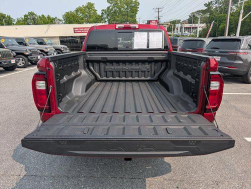 2024 GMC Canyon Denali