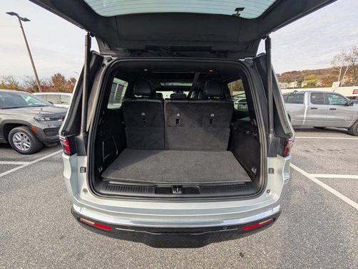 2022 Jeep Wagoneer Series II 4x4