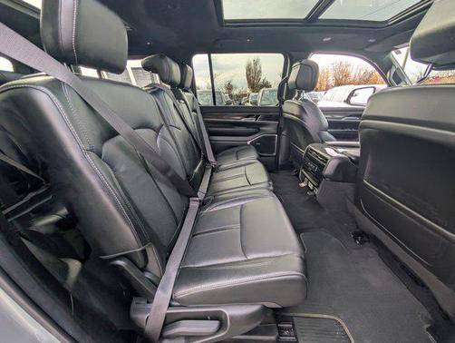 2022 Jeep Wagoneer Series II 4x4