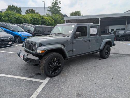 2025 Jeep Gladiator Nighthawk