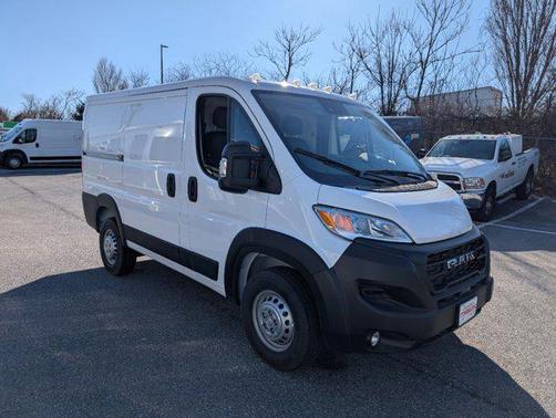 2025 RAM ProMaster 1500 Low Roof