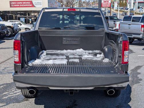 Granite Crystal Metallic Clearcoat 2022 RAM 1500 Big Horn/Lone Star