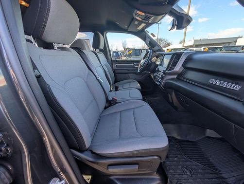 Granite Crystal Metallic Clearcoat 2022 RAM 1500 Big Horn/Lone Star