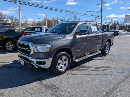 Granite Crystal Metallic Clearcoat 2022 RAM 1500 Big Horn/Lone Star