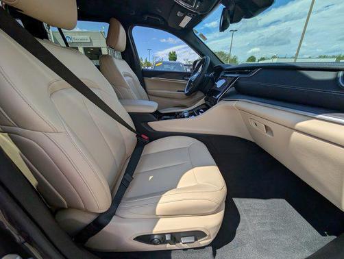 2023 Jeep Grand Cherokee Limited X
