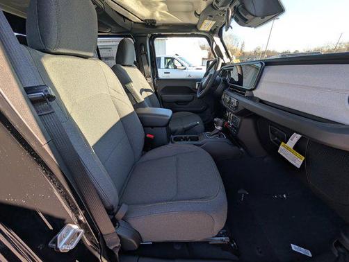 2026 Jeep Gladiator Willys 4x4