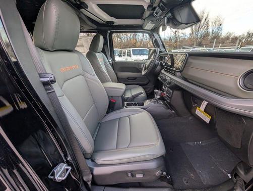 2026 Jeep Gladiator Mojave X 4x4